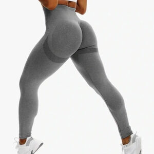 Amazon Scrunch Leggings